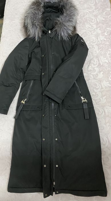 Пуховик женский