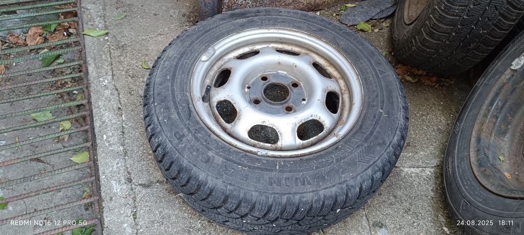 Продавам зимни гуми 175/70/13