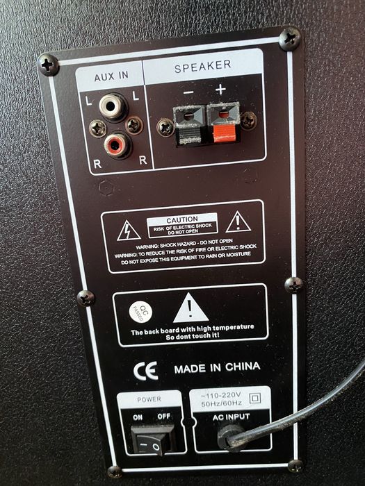 Vand boxe noii mai multe detali la telefon