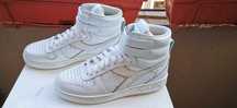 Оригинални маркови дамски кожени сникърси DIADORA - 38 номер