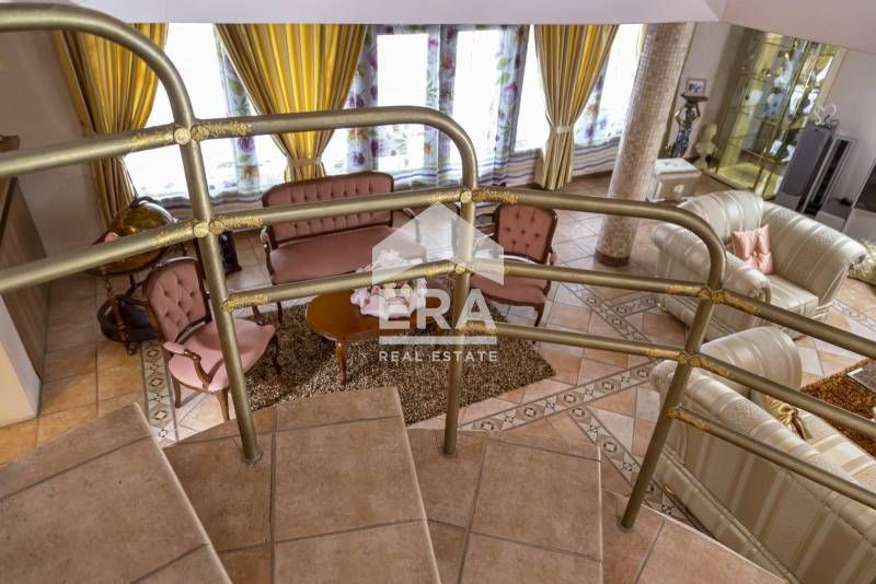 Продава се Многостаен апартамент в София, Лозенец - 253 кв.м за 2174 €/кв.м - Снимка #6