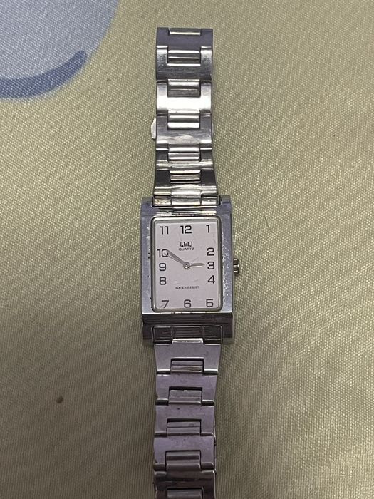 Ceas q&q damă !!