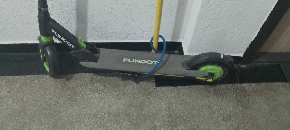 Trotinetâ electricâ