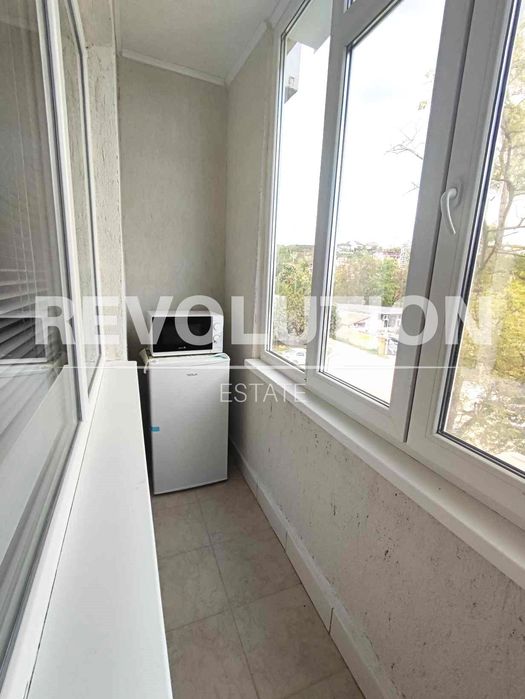 Дава се под наем Едностаен апартамент в Варна, Цветен квартал - 20 кв.м за 240 € - Снимка #3