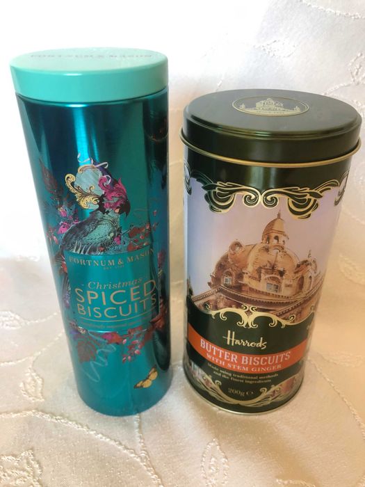 Метални кутии за бисквити Harrods и Fortnum & Mason, нови, празни