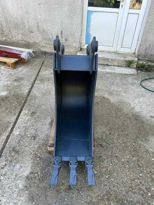 Cupa excavare 300 mm pentru buldoexcavator