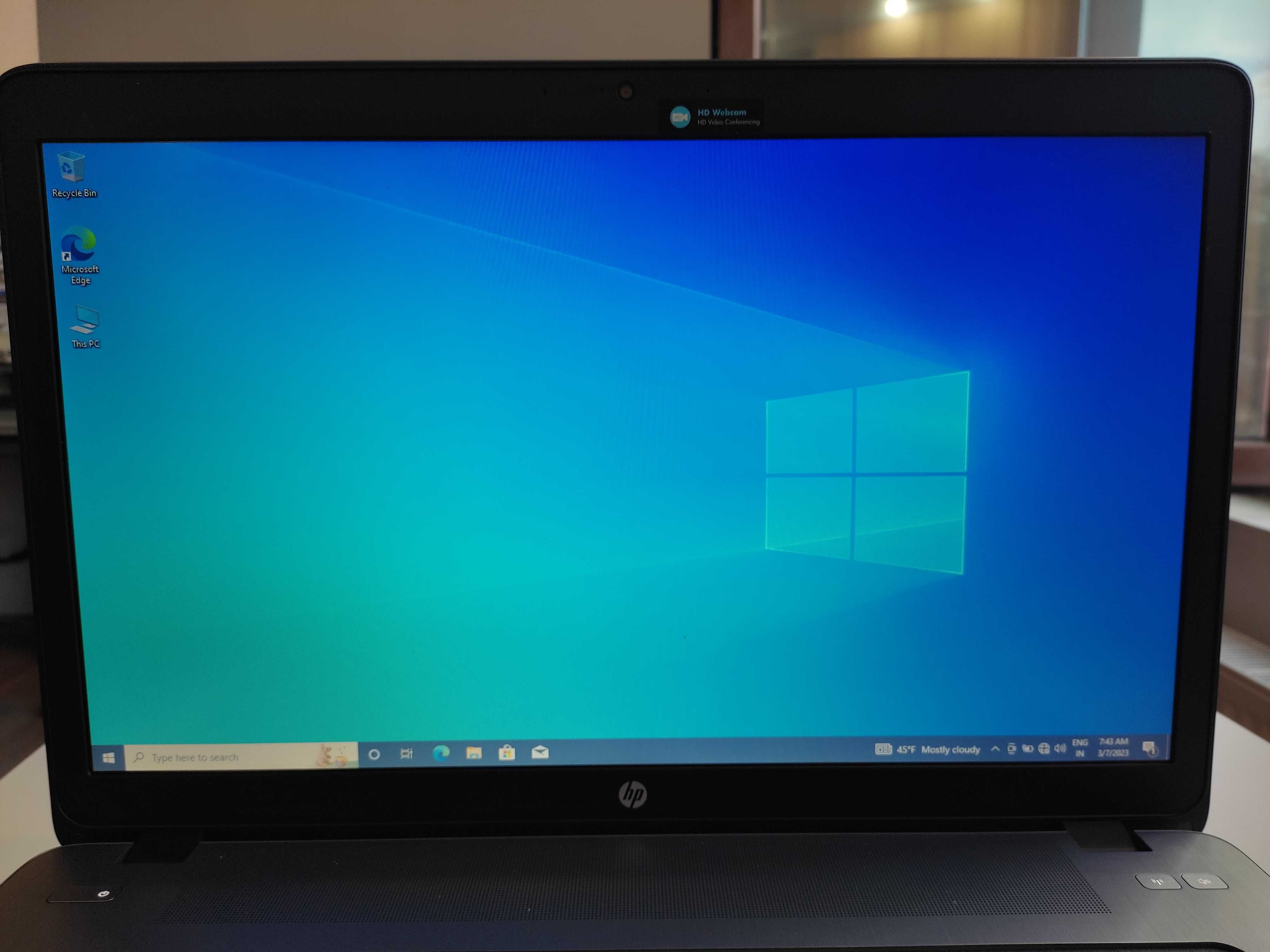 Laptop HP PROBOOK 470 G2 I5-5200U-2.20Ghz-8Gb RAM- 128 SSD windows 10