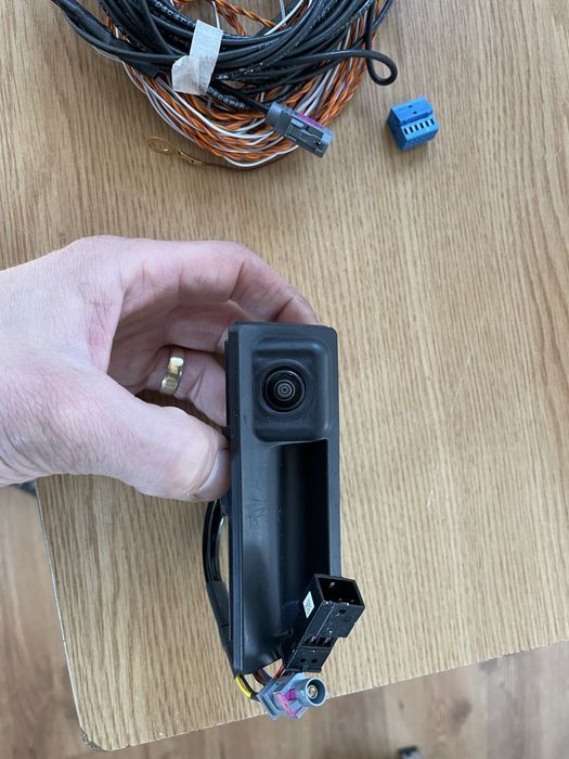 Camera marsarier kit audi a3 8V0827567 B