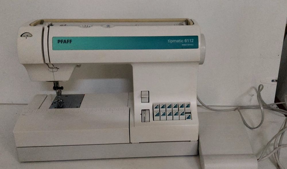 Masina cusut   Pfaff 6021.