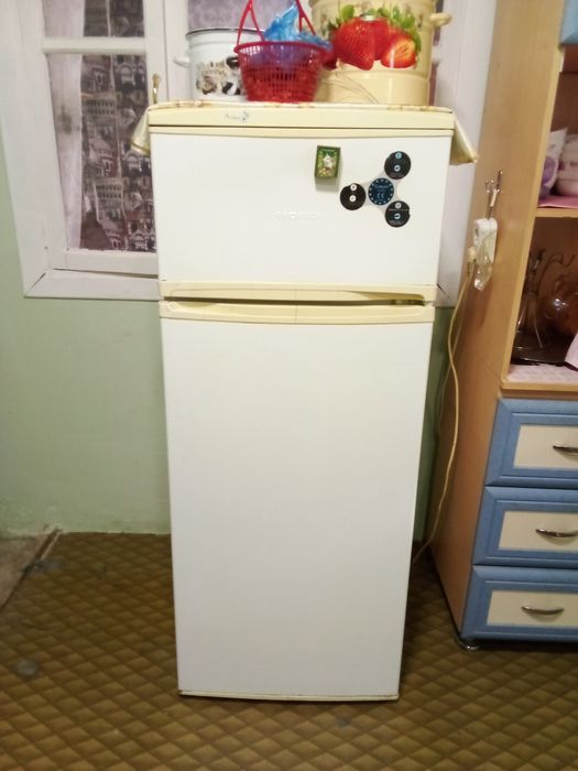 Срочно продам холодильник Норд