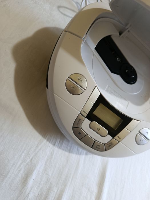 CD player și radio