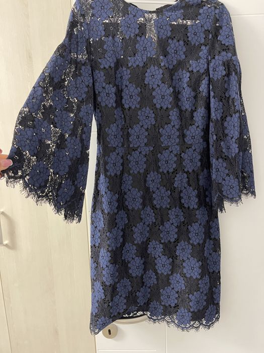 Rochie noua , dantela