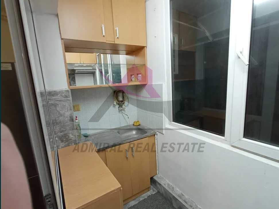 Дава се под наем Едностаен апартамент в Варна, Чайка - 30 кв.м за 275 € - Снимка #1