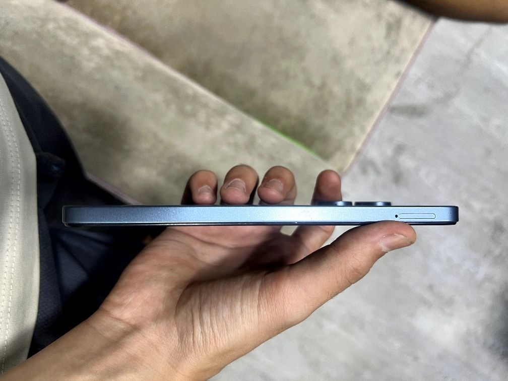 Redmi 13C 8/256gb