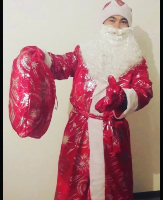 Костюм Деда Мороза и Снегурочки прокат