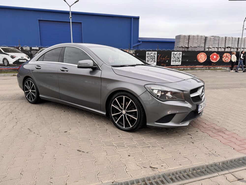 Mercedes Benz CLA