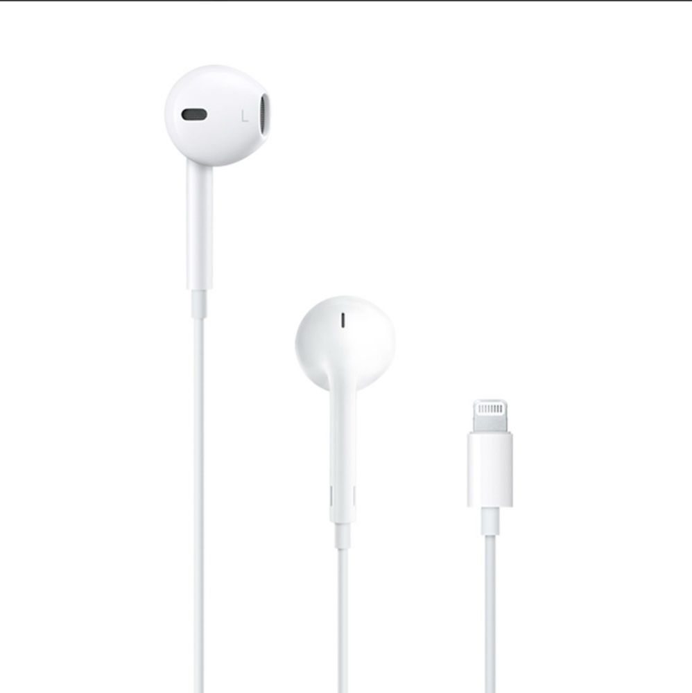 Слушалки Apple EarPods с Lightning жак