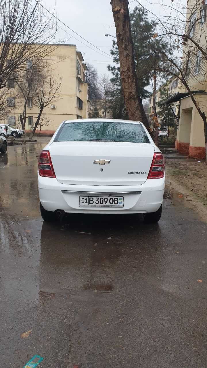 Продаю Chevrolet Cobalt 4п. Евро (Машина своя, не перекуп)