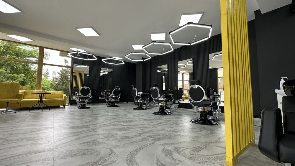 PERSPECTIVE - Inchiriem scaun frizerie - barber -