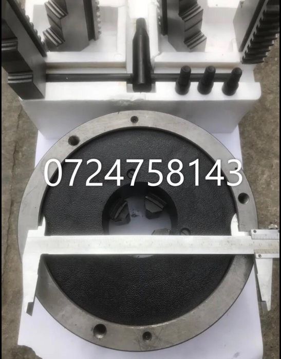 Universal strung 250mm cu 4 bacuri( are și 4 bacuri întoarse)