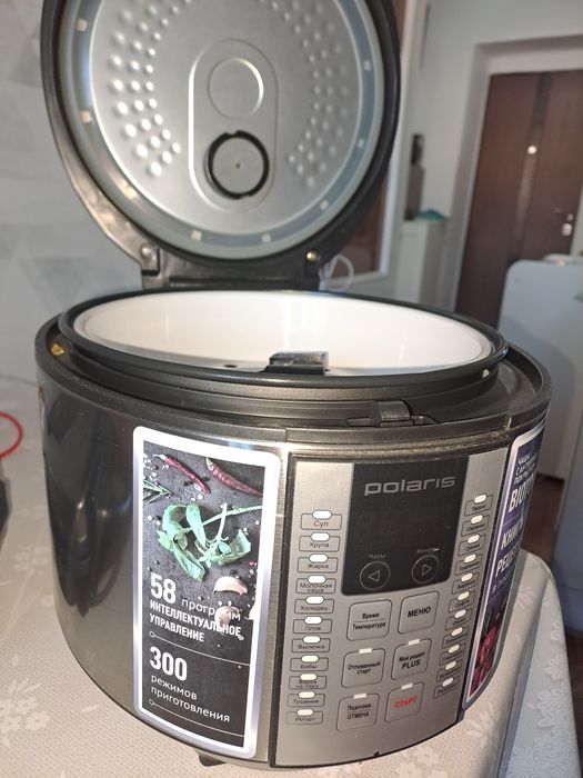 Продаетсья Мультиварка Polaris