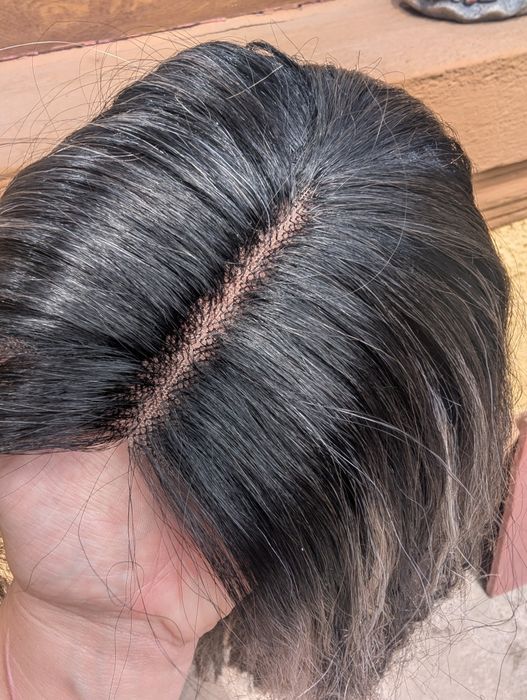 Peruca din fibra sintetica !
