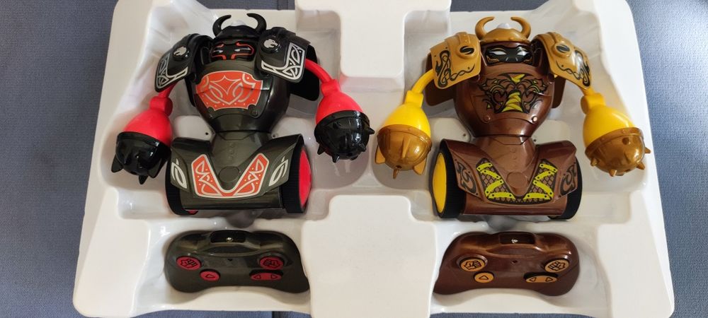 Игрушка робот Викинги.