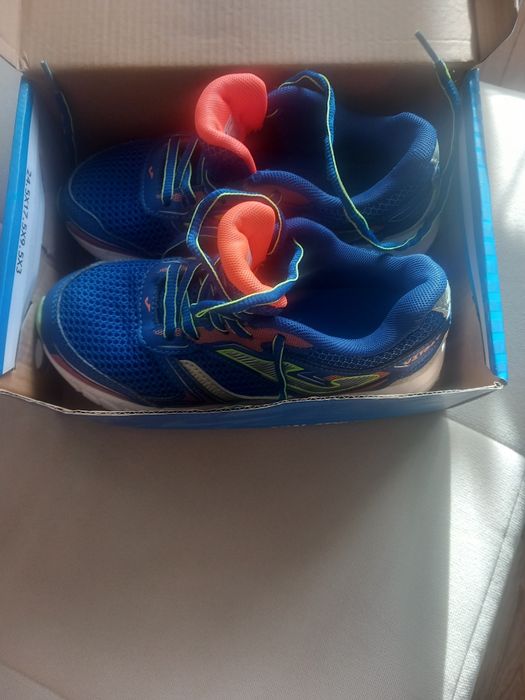 vând adidas joma