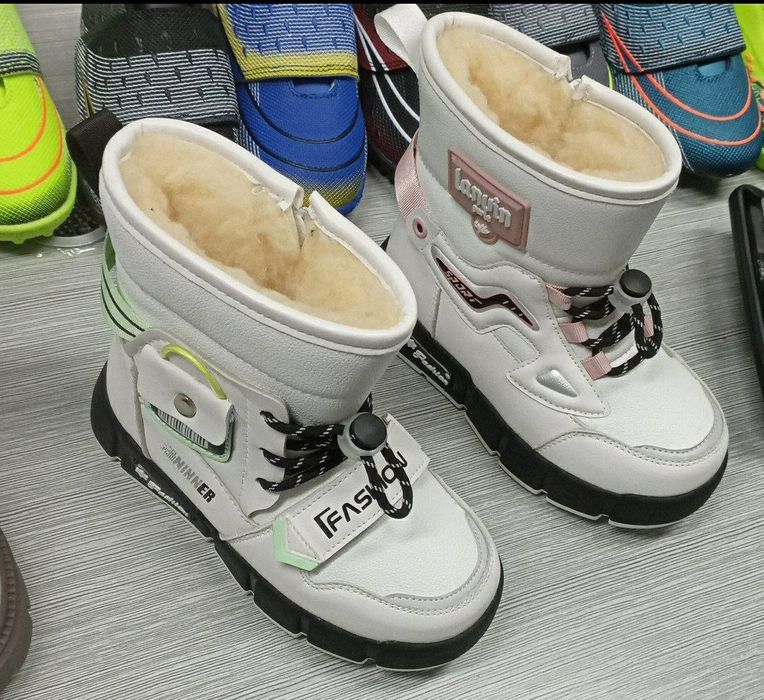 Новые зимние детские ботинки!
Тёплые, удобные и лёгкие