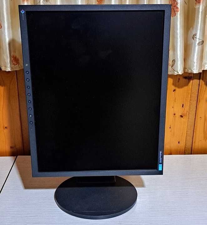 Монитор 19“ EIZO FlexScan S1932