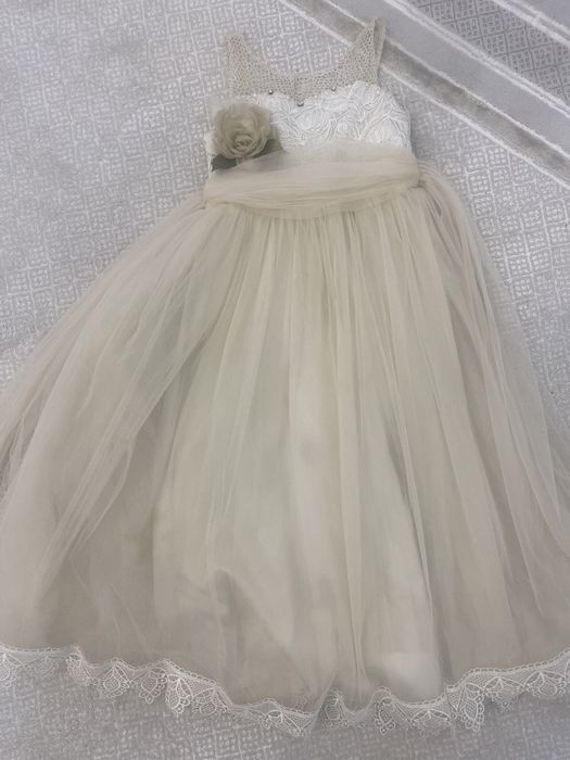 Нарядная платья для девочек