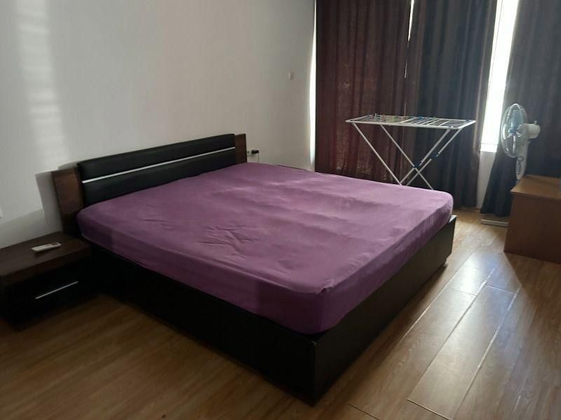 Тристаен, под наем, ж.к Възраждане