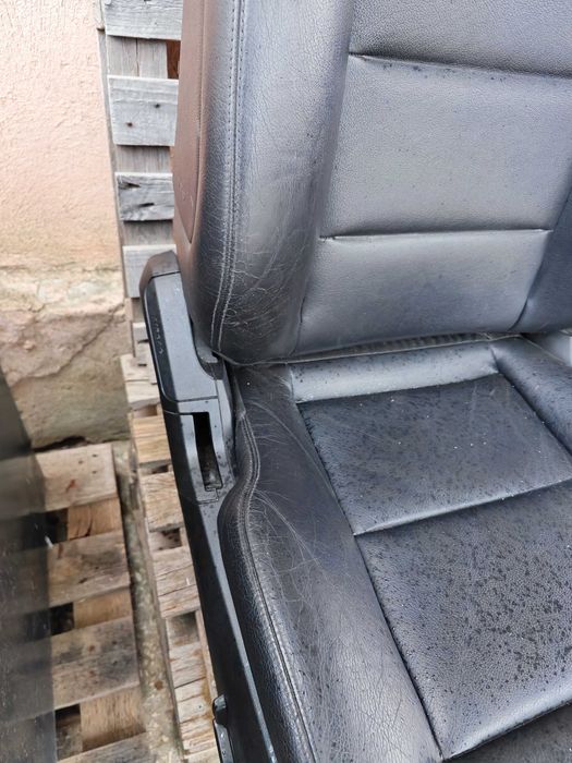 Черен кожен салон Мерцедес W212 Комби Седалки Мерцедес Е класа Н258