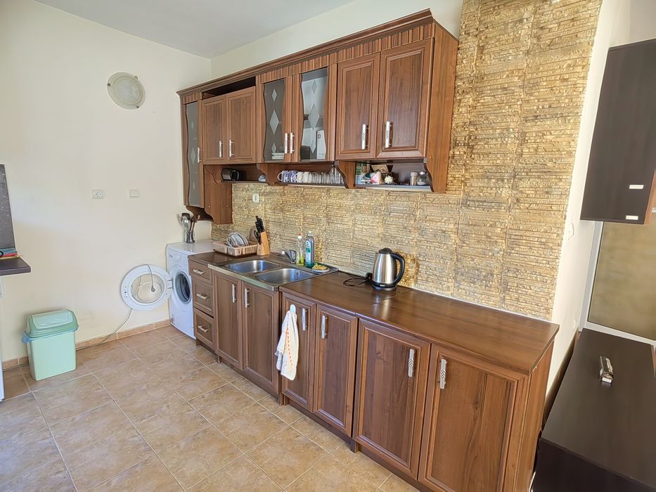 Дава се под наем Двустаен апартамент в Сливен, Център - 60 кв.м за 280.5 € - Снимка #13