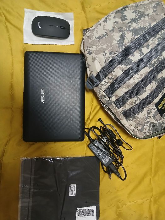 Assalom alekum Netbok sotiladi Asus Black qora rang Ideal Holatda