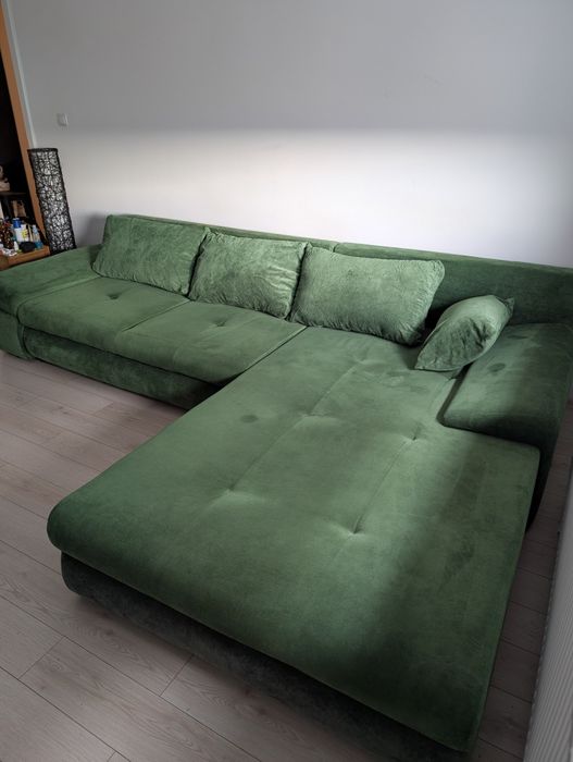 Canapea coltar extensibil cu spatiu de depozitare - 310 x 215 cm