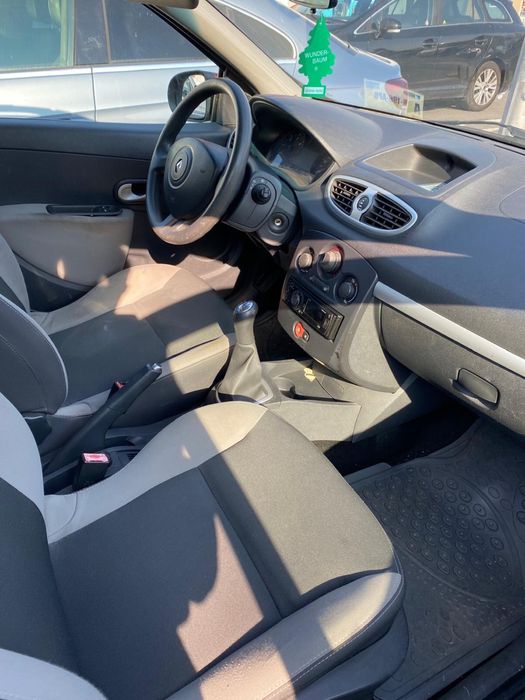 Renault Clio Estate, an 2011, 145000km
