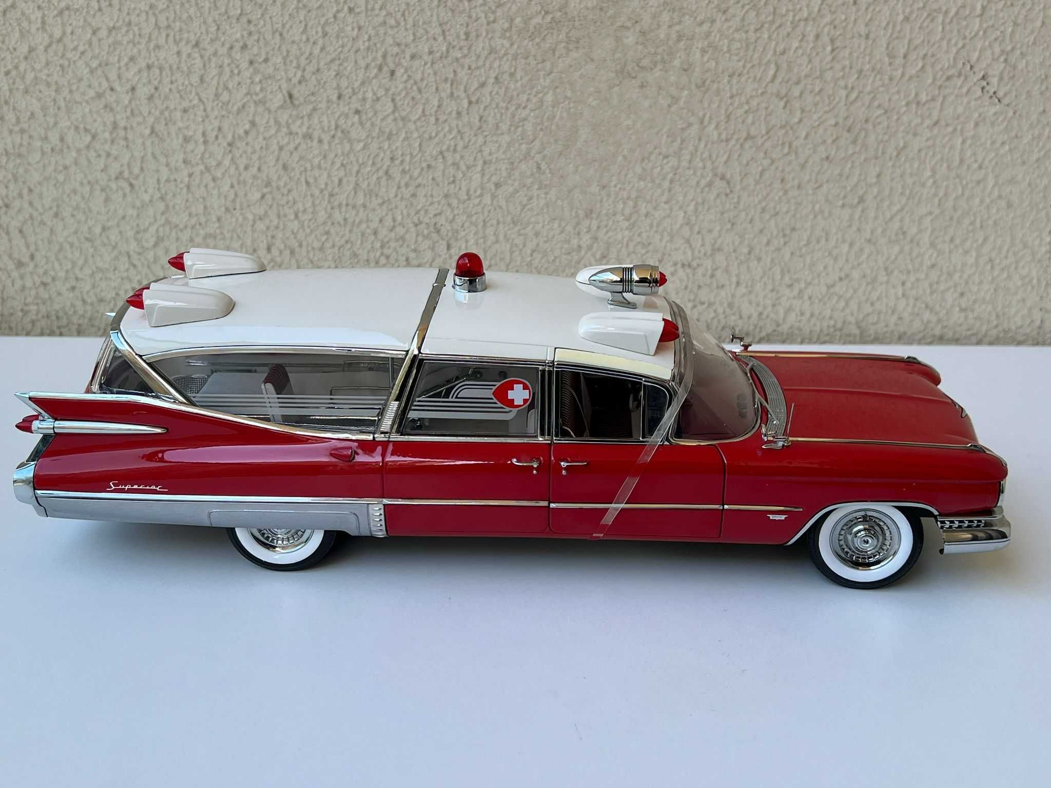 Macheta 1/18 Precision Miniatures 1959 Cadillac Crown Royale Ambulance