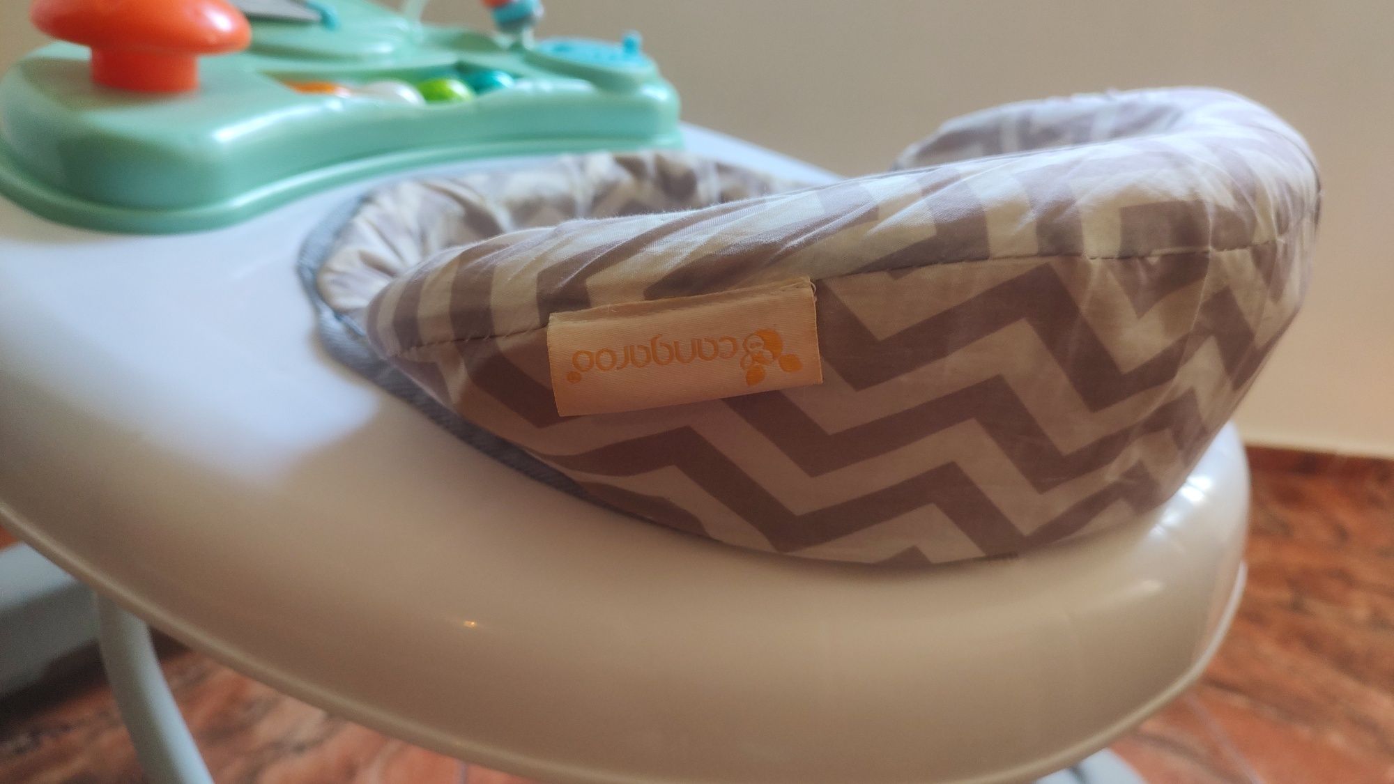 Проходилка  Cangaroo Cody