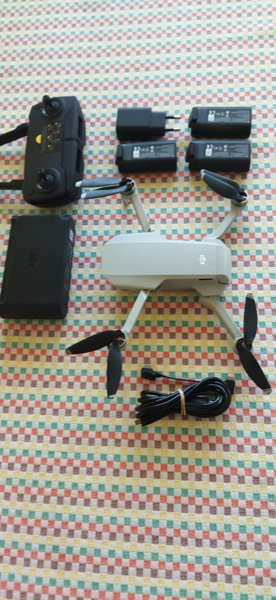 Дрон DJI mavic mini