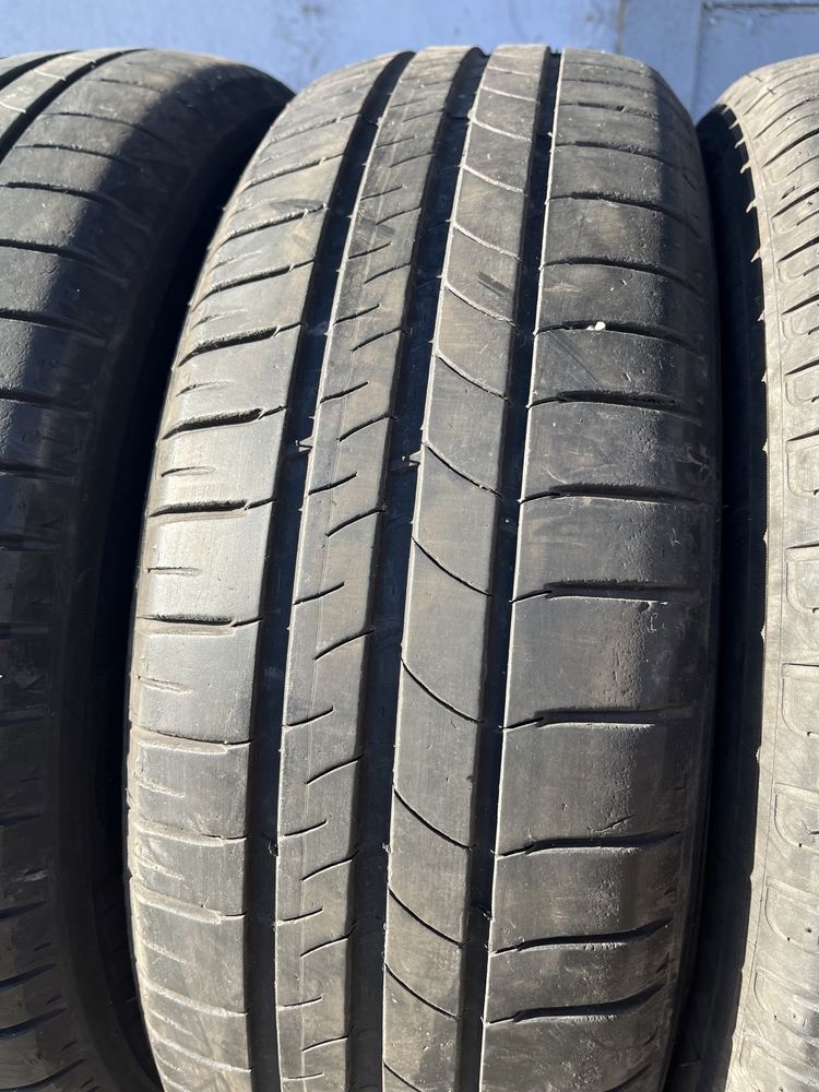 4 бр. летни гуми 185/65/15 Michelin DOT 0317 5-6 mm