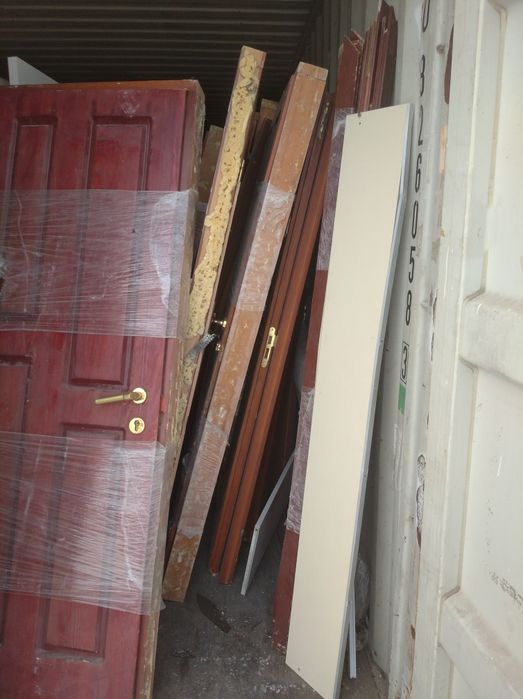 Двери продам б/у