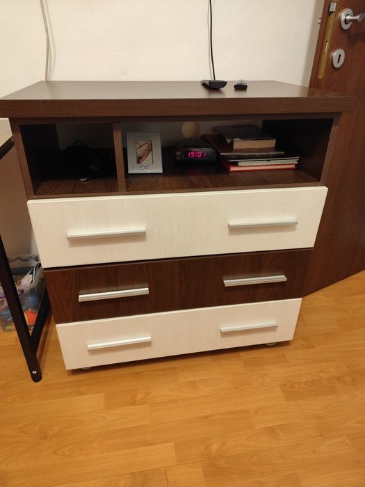 Dulap / comoda 82 cm lățime