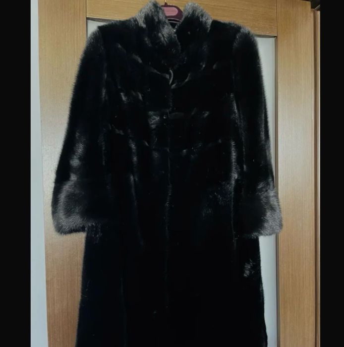 Норковая шуба срочно продам !