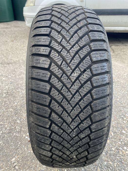 Anvelope 215/55R17