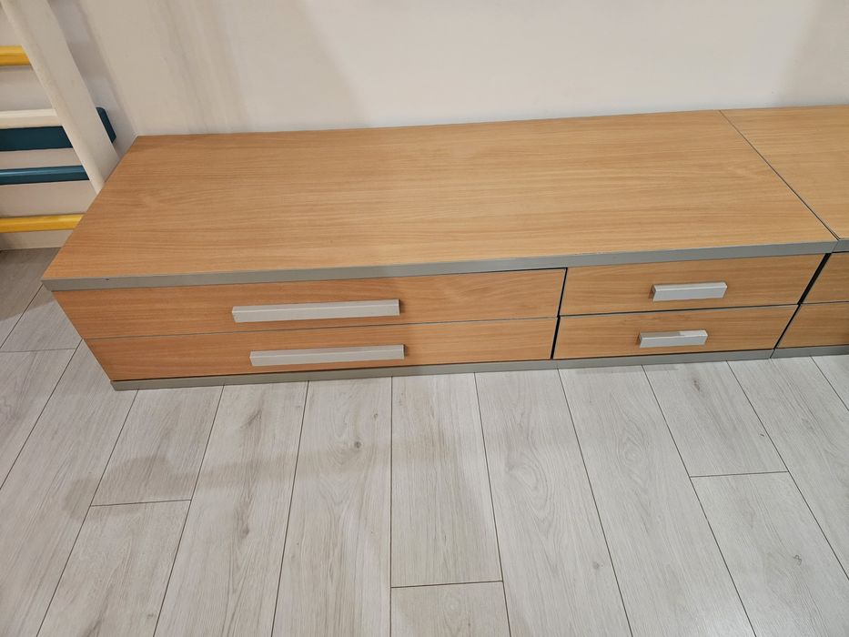 Comoda tv, pal dublu, foarte rezistenta, modulara