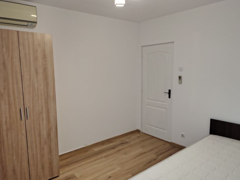 Se închiriază Ap 3 camere langa hotel Europa
