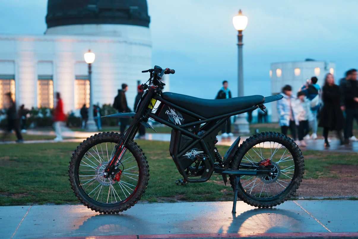 GT73 Pro Upgraded – 2000W, хидравличен амортисьор, алуминиеви части
