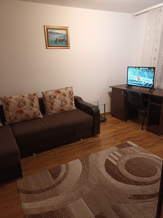 Inchiriez Garsoniera , zona Ultracentral , Mobilata