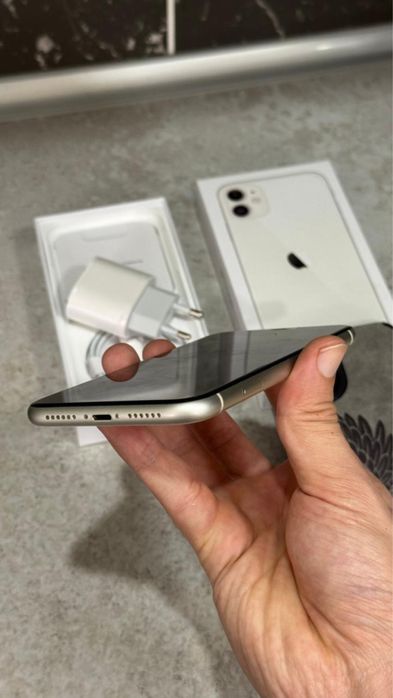 iPhone 11 64GB без минусов